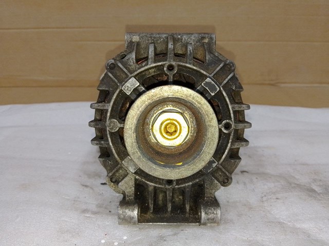 Генератор 8200030635 RENAULT