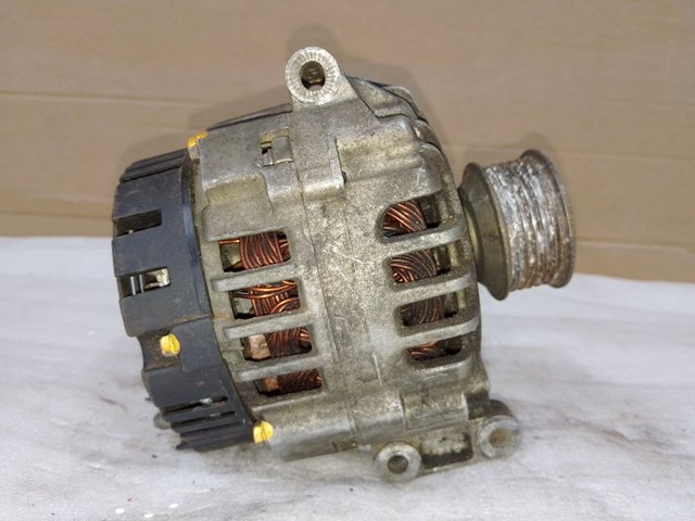 RENAULT 8200030635 Генератор в наличии Черкассы