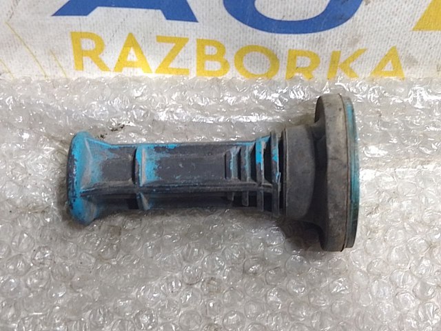 Отбойник амортизатора 8200038285 RENAULT
