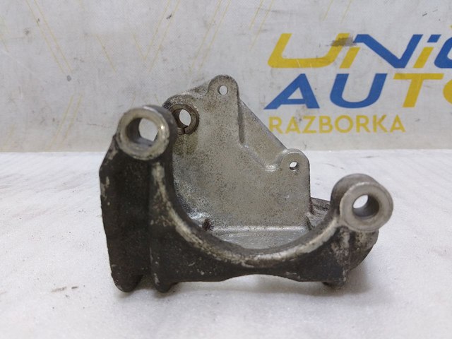 8200040061 RENAULT купить в Чернигов