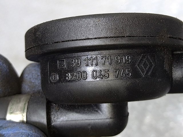 RENAULT 8200045745 Маслоотделитель (сепаратор) системы вентиляции картера в наличии Житомир
