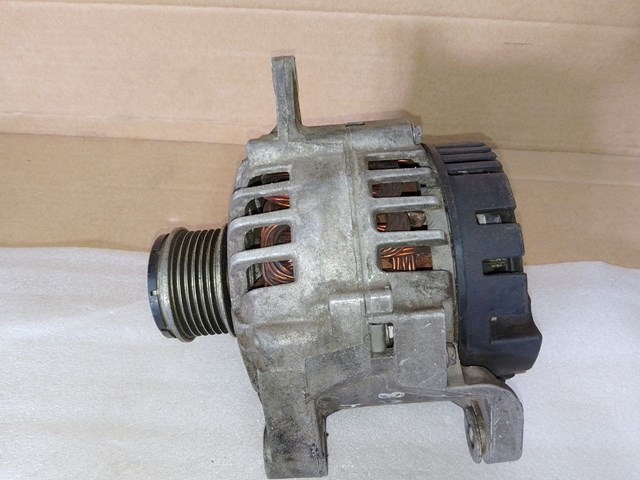 RENAULT 8200054588 Генератор в наличии Хмельницкий