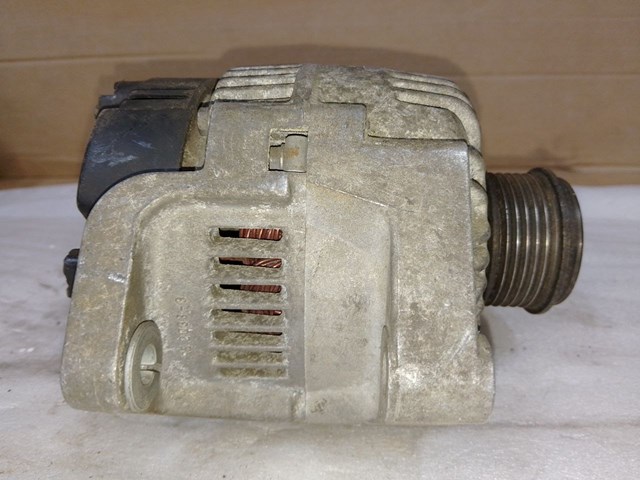 RENAULT 8200064685 Генератор в наличии Ровно