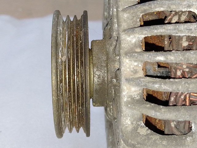 8200065730 RENAULT Генератор купить в Ужгород
