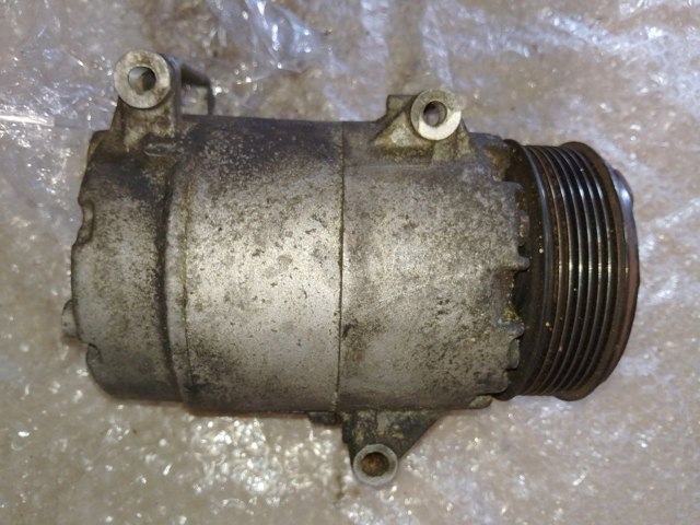 8200067915 RENAULT Компрессор кондиционера купить в Чернигов