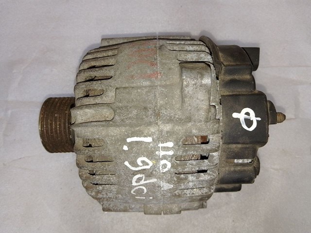 Генератор автомобиля 8200086161 RENAULT