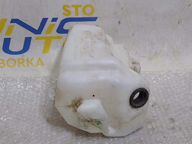 RENAULT 8200104706 Бачок омывателя стекла в наличии Полтава