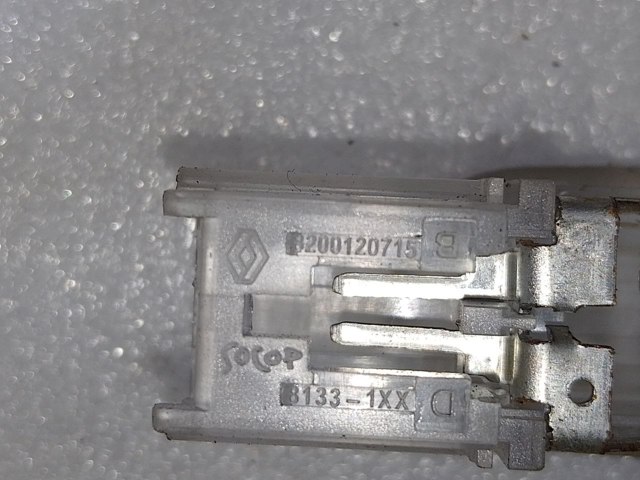 8200120715 RENAULT Лампа подсветки в двери купить в Одесса