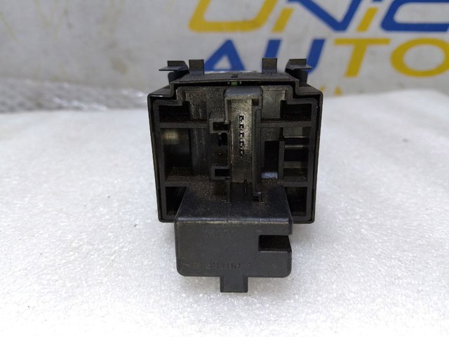 Кнопка корректора фар 8200121805 RENAULT