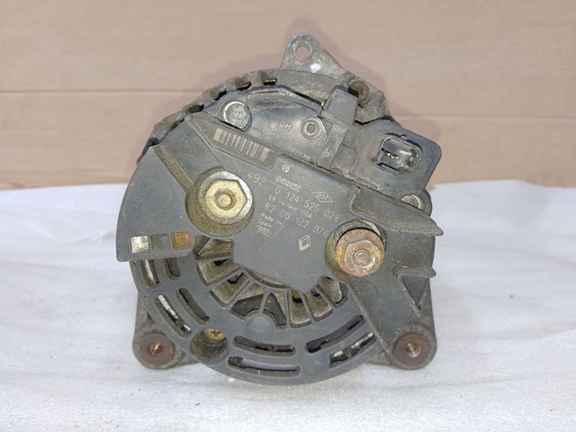 8200122976 RENAULT Генератор купить в Черновцы