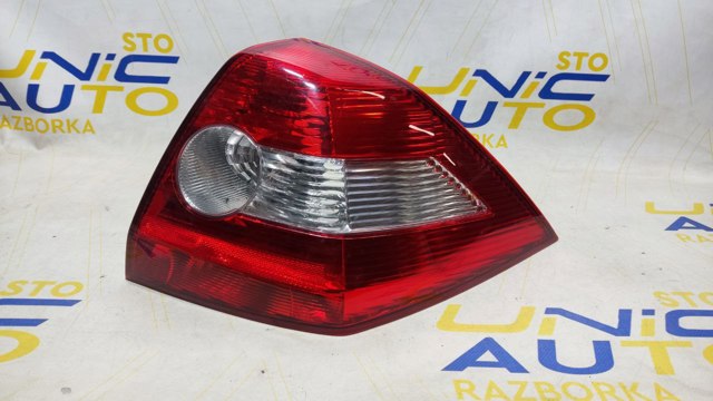 Правый стоп 8200142681 RENAULT