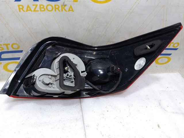 RENAULT 8200142688 Фонарь задний левый в наличии Полтава