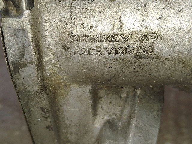 Клапан EGR системы рециркуляции отработавших газов 8200194323 RENAULT