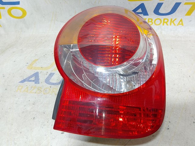 Фонарь задний правый 8200212204 RENAULT