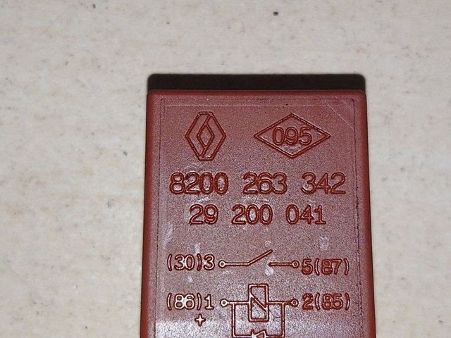8200263342 RENAULT Реле противотуманной фары купить в Львов