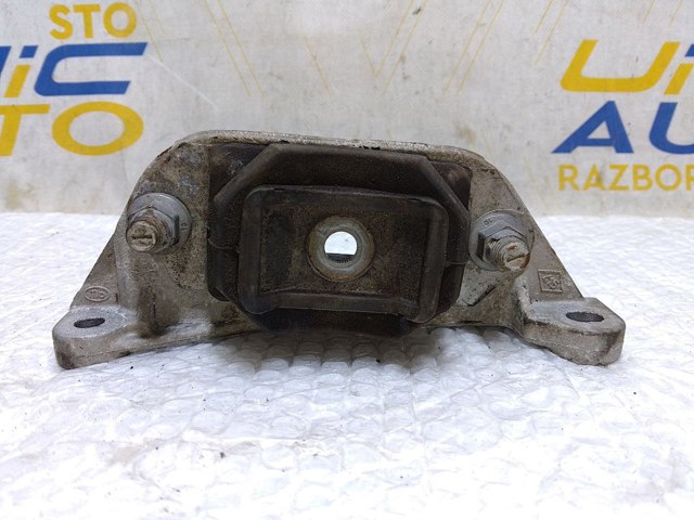 RENAULT 8200277212 Подушка (опора) двигателя задняя в наличии Днепр