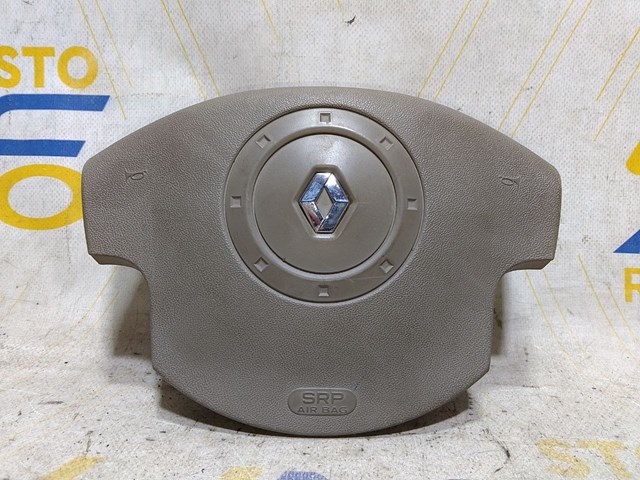 Подушка AIRBAG водительская 8200301516 RENAULT
