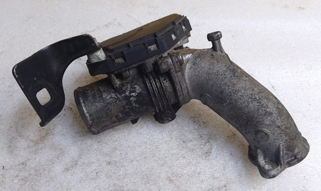 Дроссельная заслонка в сборе 8200302798 RENAULT