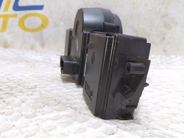 8200312940 RENAULT купить в Житомир