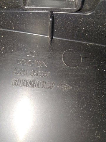 Блок реле и предохранителей 8200356340 RENAULT