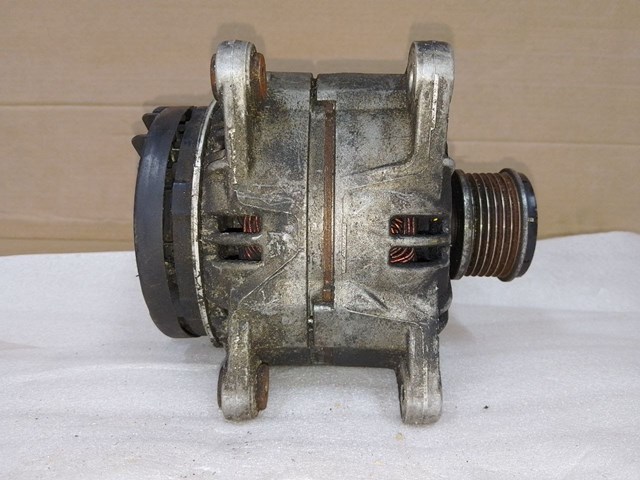 8200390676 RENAULT Генератор купить в Чернигов