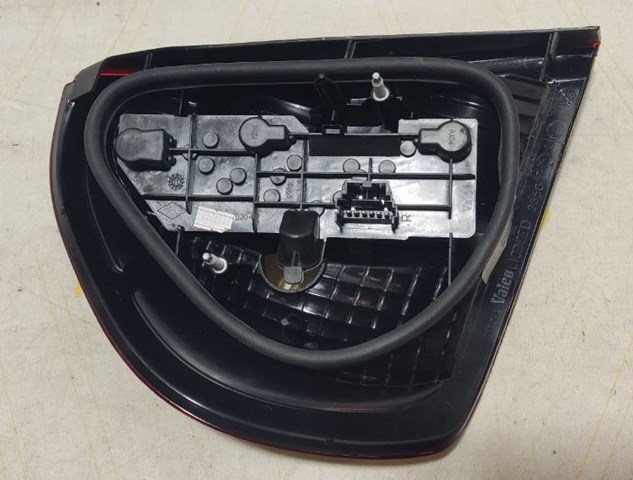 8200403982 RENAULT Фонарь задний правый купить в Винница