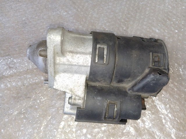 8200463004 RENAULT Стартер купить в Киев