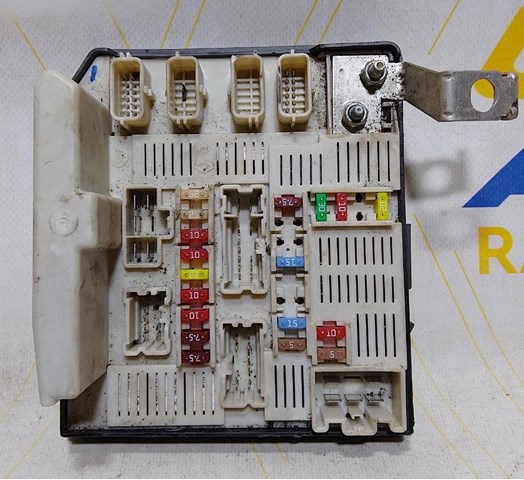 Блок предохранителей 8200481866 Renault (RVI)