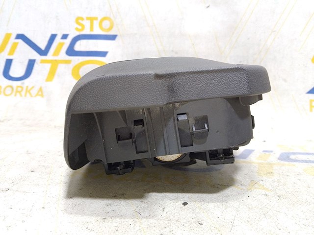 8200485099 RENAULT Подушка безопасности (AIRBAG) водительская купить в Ужгород