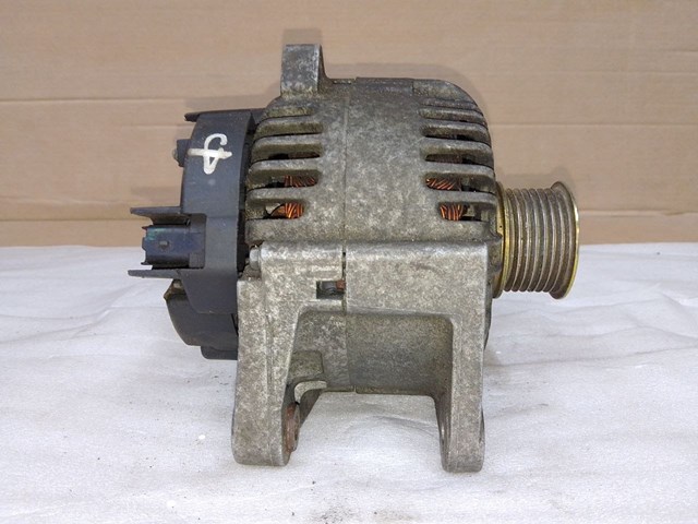 RENAULT 8200495294 Генератор в наличии Каменское