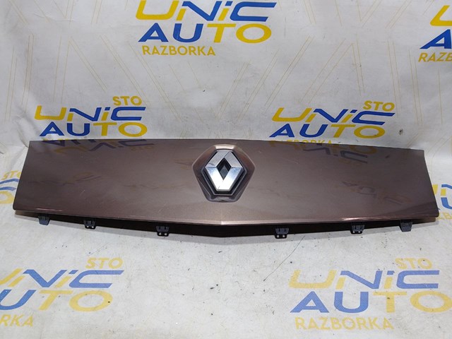 RENAULT 8200499017 Накладка (рамка) решетки радиатора в наличии Кривой Рог