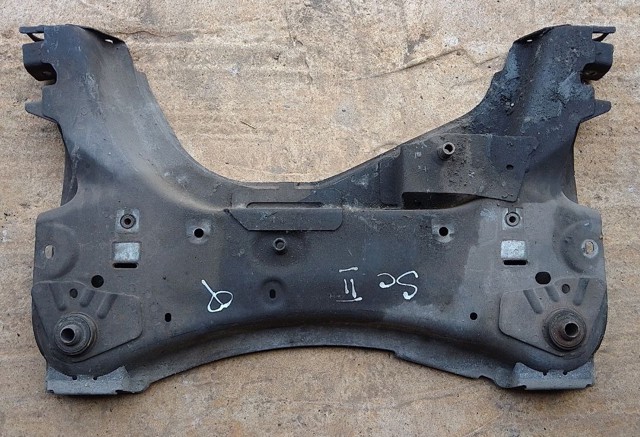 Крабобалка передней подвески 8200503491 RENAULT