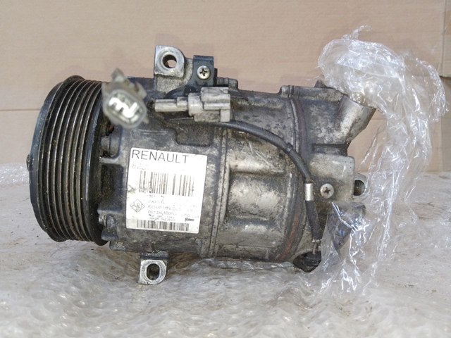 RENAULT 8200561276 Компрессор кондиционера в наличии Сумы