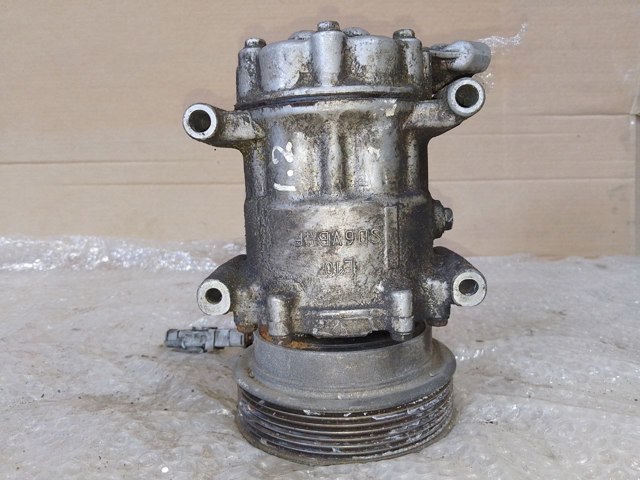 8200578856 RENAULT Компрессор кондиционера купить в Чернигов