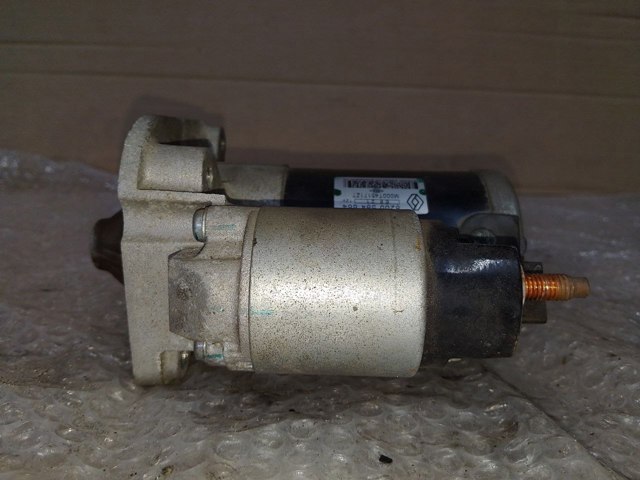 RENAULT 8200584664 Стартер в наличии Житомир