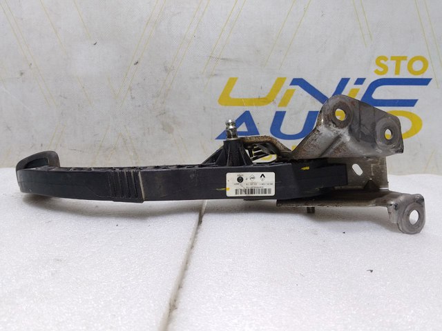 RENAULT 8200590247 Педаль сцепления в наличии Запорожье