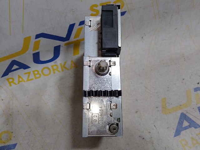 RENAULT 8200607918 Магнитола в наличии Ирпень