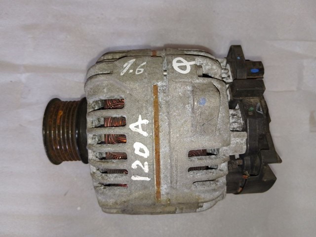Генератор 8200660025 RENAULT