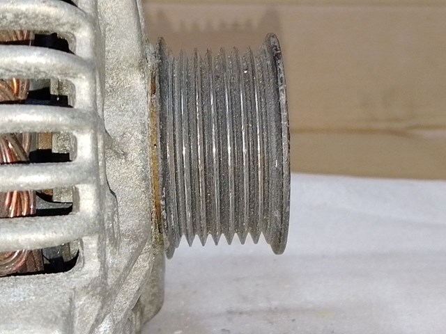 RENAULT 8200660037 Генератор в наличии Киев