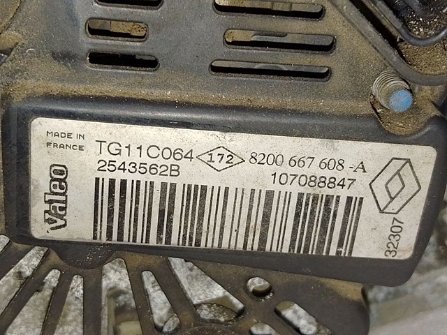 Генератор автомобильный 8200667608 RENAULT