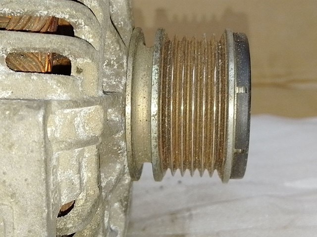RENAULT 8200667608 Генератор в наличии Житомир