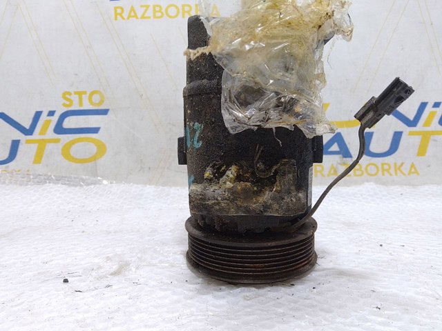 8200669284 RENAULT Компрессор кондиционера купить в Киев