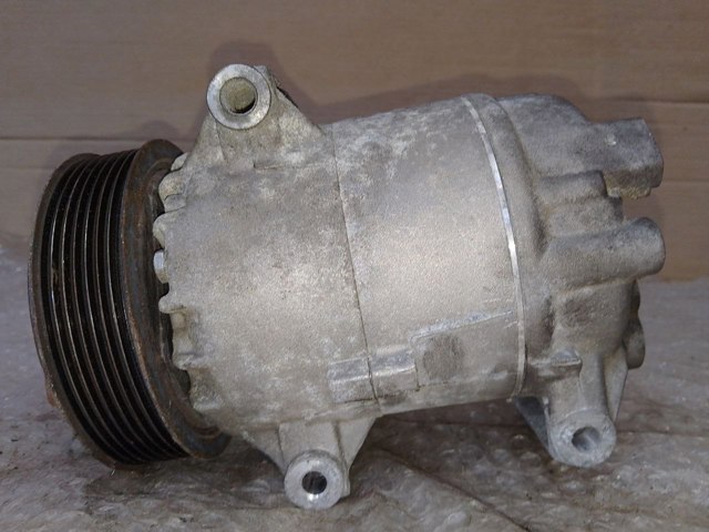 RENAULT 8200678499 Компрессор кондиционера в наличии Черновцы