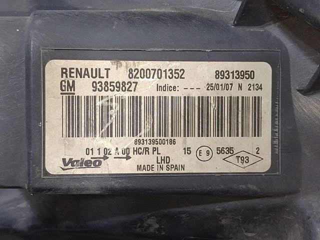 RENAULT 8200701352 Левая фара в наличии Черновцы