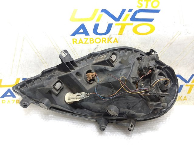 8200701356 RENAULT Фара правая купить в Кривой Рог