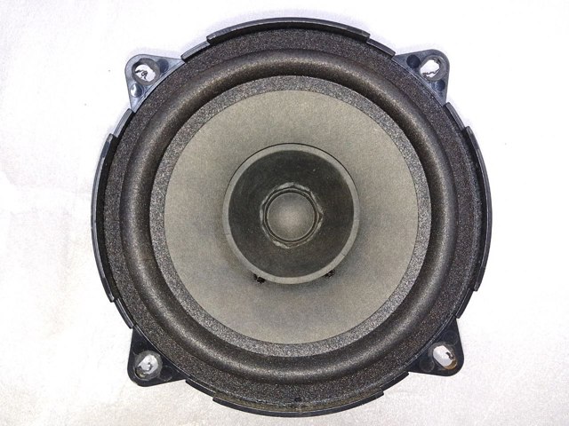 Динамик передний 8200715163 RENAULT