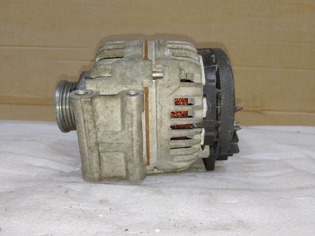 RENAULT 8200727051 Генератор в наличии Ровно