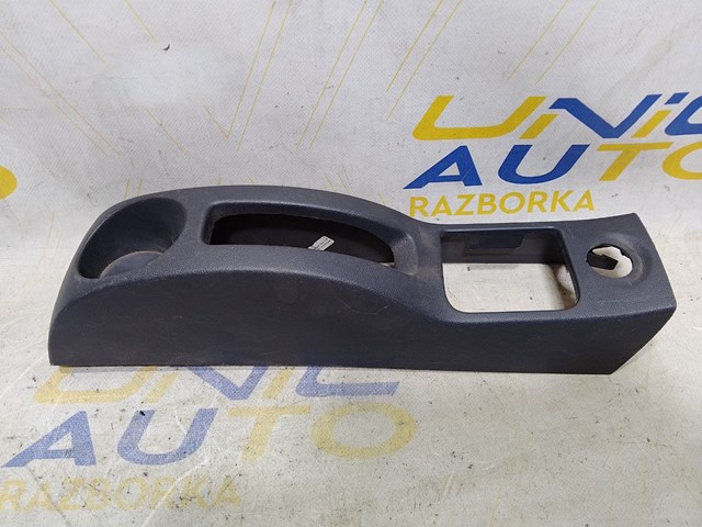 RENAULT 8200739462 Консоль панели управления центральная в наличии Тернополь