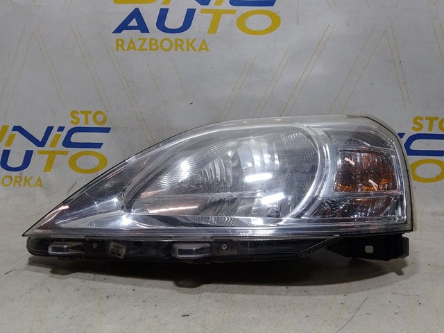 RENAULT 8200744753 Левая фара в наличии Винница