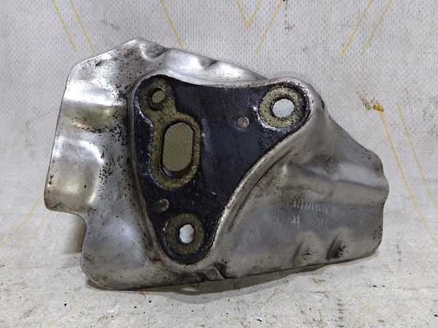 Защита (тепловой экран) выпускного коллектора 8200748440 RENAULT